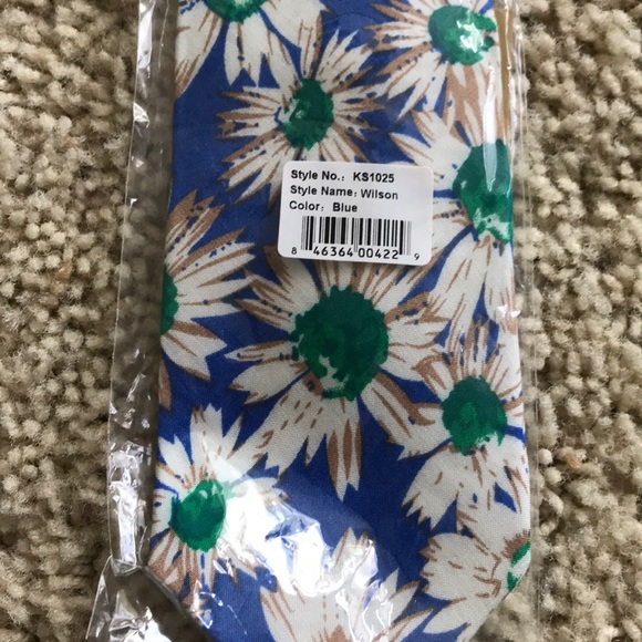 Knot Society Tie - Picture 2 of 3